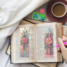 Load image into Gallery viewer, 3-piece Set of Flower Style Bookmarks, Diamond Paintings, Book Decorations