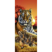 Load image into Gallery viewer, Full Diamond Painting kit | Tiger Father and Sons