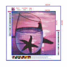 Load image into Gallery viewer, Full Diamond Painting kit | The reflection of the starfish in the glass