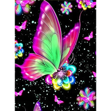 Load image into Gallery viewer, Full Diamond Painting kit | Shiny butterfly