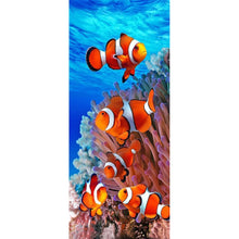 Load image into Gallery viewer, Full Diamond Painting kit | Clownfish
