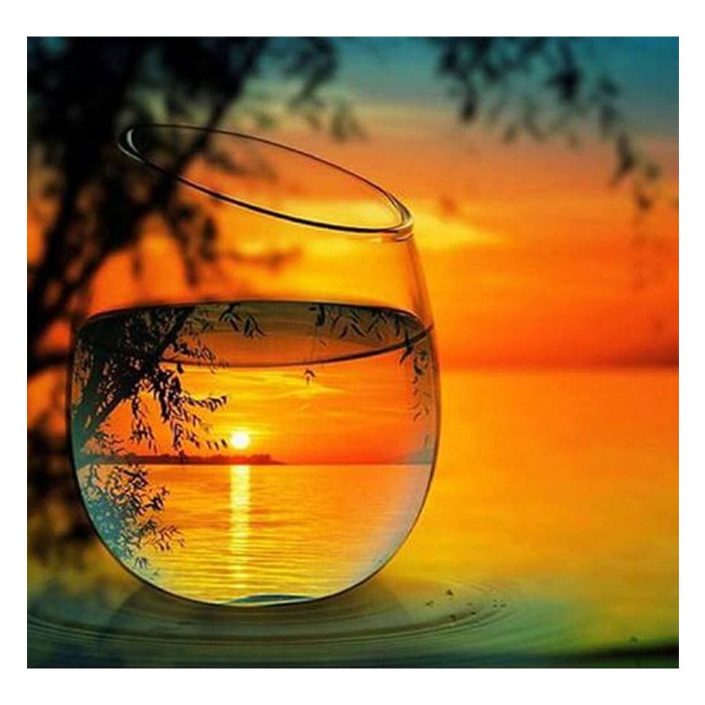 Full Diamond Painting kit | The reflection of the willow leaves and lake in the glass