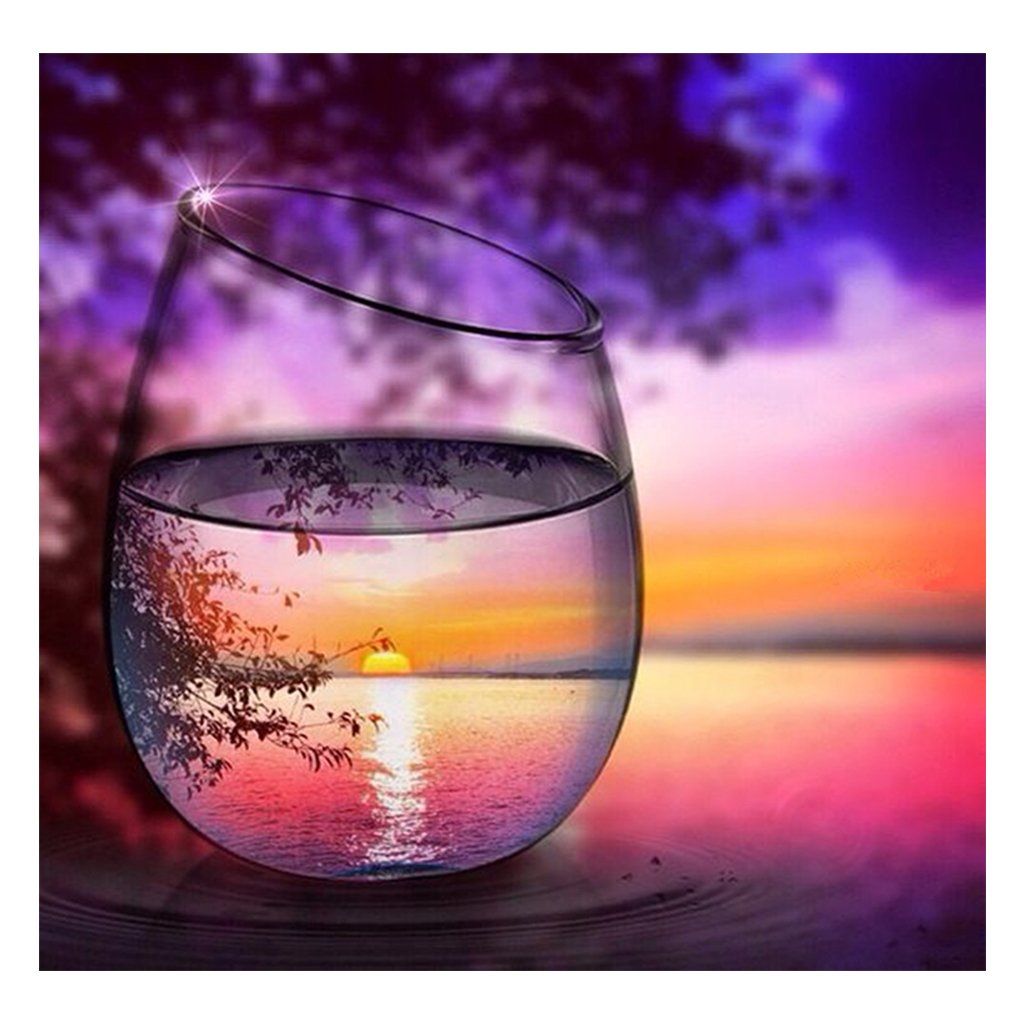 Full Diamond Painting kit | The reflection of the leaves and lake in the glass