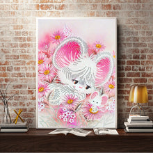Load image into Gallery viewer, Crystal Rhinestone Diamond Painting Kit | Cute mouse
