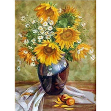 Load image into Gallery viewer, Full Diamond Painting kit | Sunflower
